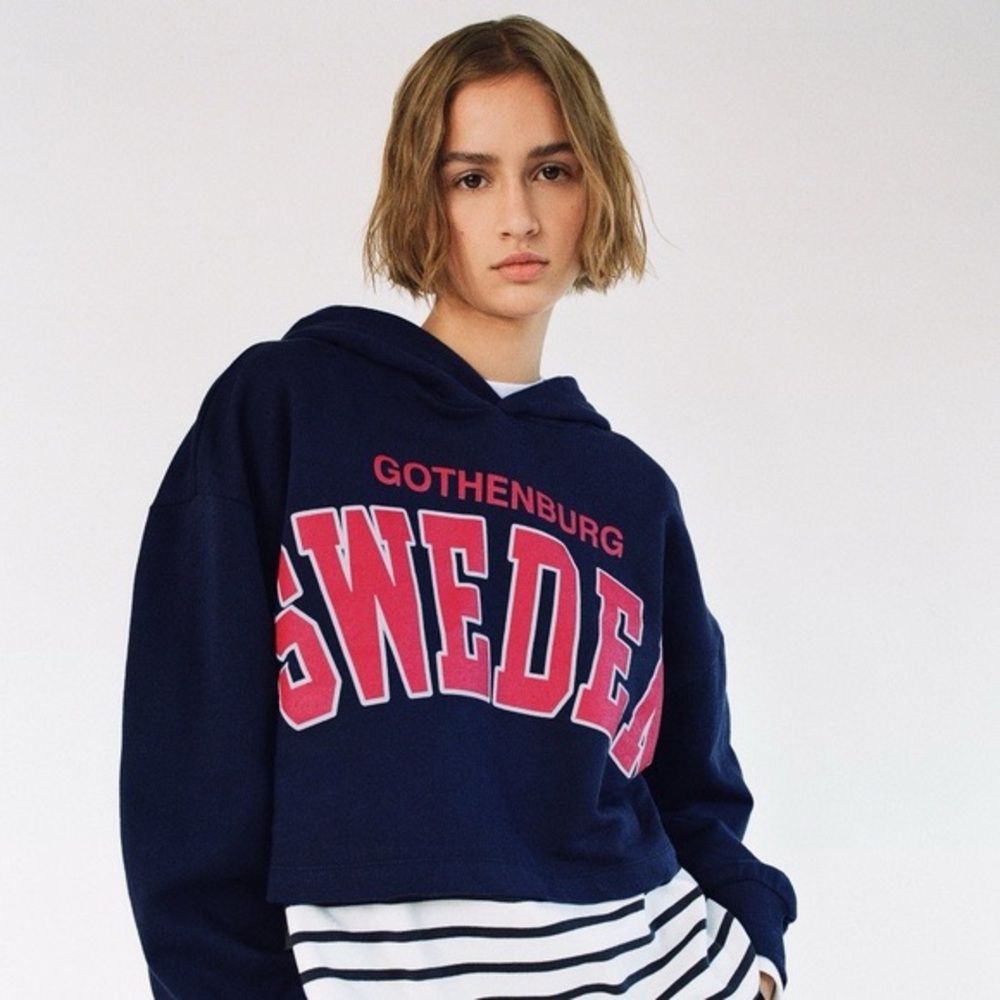 Zara Navy Sweatshirt with Red Print